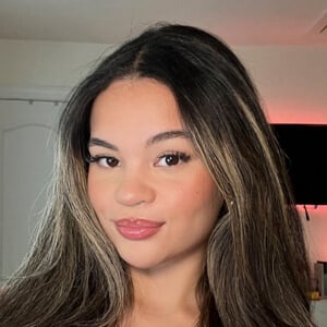 Christina Bella Headshot 2 of 7