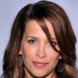 Christina Cox - Bio, Facts, Family | Famous Birthdays