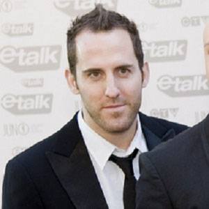 Chuck Comeau - Bio, Family, Trivia | Famous Birthdays
