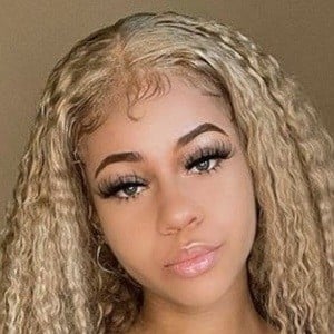 Cierra.rw Headshot 7 of 10