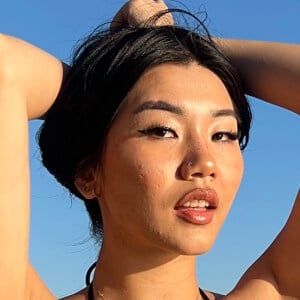 Cindy Zheng Headshot 2 of 9