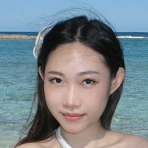 claudiaashao Headshot 2 of 6