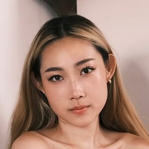 claudiaashao Headshot 3 of 6