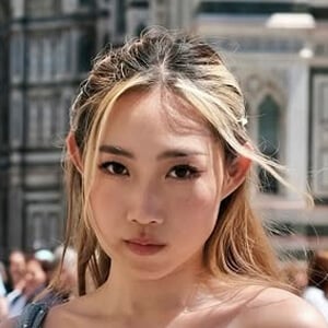 claudiaashao Headshot 5 of 6