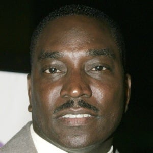 Clifton Powell Headshot 10 of 10