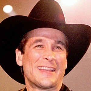 Clint Black Headshot 3 of 3