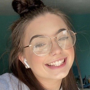 Coffeechlo Headshot 4 of 10