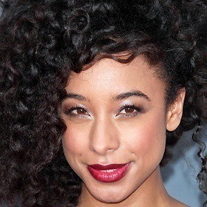 Corinne Bailey Rae Headshot 4 of 10