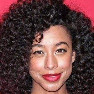 Corinne Bailey Rae Headshot 5 of 10