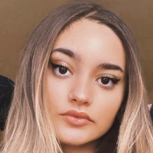 Coti Courard - Age, Family, Bio | Famous Birthdays