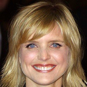 Courtney Thorne-Smith Headshot 2 of 4