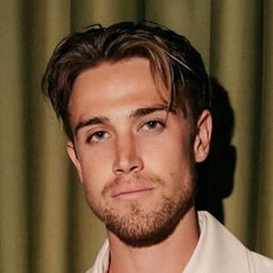 Creed McKinnon Headshot 5 of 13