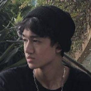 Curlyboiiiivibes Headshot 5 of 8