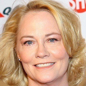 Cybill Shepherd - Bio, Family, Trivia | Famous Birthdays