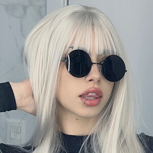 Daihana Balieiro Headshot 3 of 4