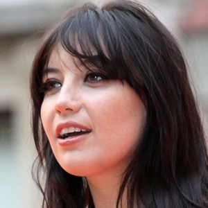 Daisy Lowe Headshot 7 of 8