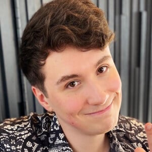 Daniel Howell at age 30