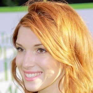 Dani Thorne Headshot 9 of 10