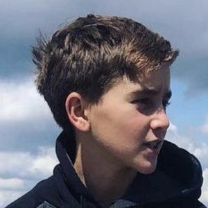 Daniel Cabla Headshot 5 of 10