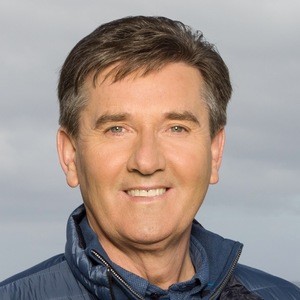 Daniel O'Donnell Headshot 4 of 5