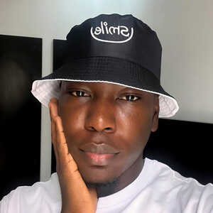Daniel Ochuko Headshot 2 of 6
