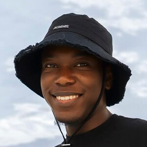 Daniel Ochuko Headshot 6 of 6