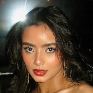 Daniela Couso Headshot 2 of 10