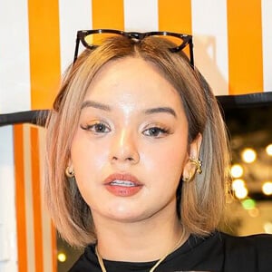 daniella.roi Headshot 6 of 9