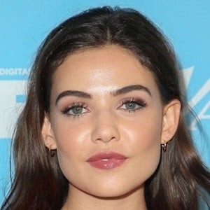 Danielle Campbell - Bio, Family, Trivia | Famous Birthdays