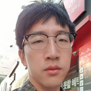 Danny Kim (YouTube Star) - Age, Family, Bio | Famous Birthdays