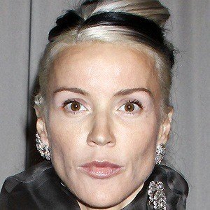Daphne Guinness - Bio, Family, Trivia | Famous Birthdays