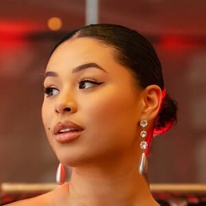 Daphné Matlou Headshot 3 of 4