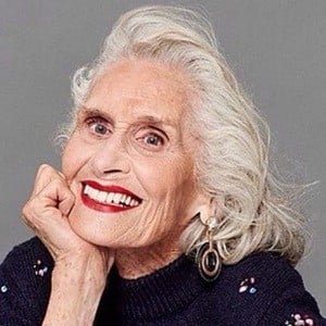 Daphne Selfe Headshot 4 of 5