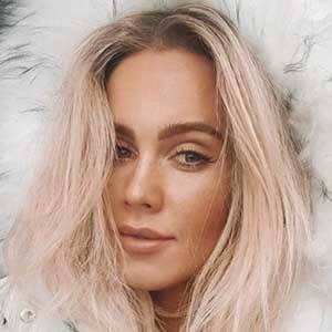 Dj tigerlily age