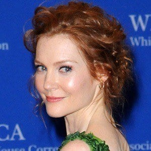 Darby Stanchfield - Bio, Family, Trivia | Famous Birthdays