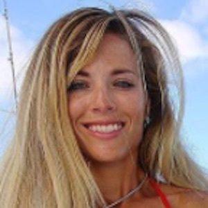 Darcizzle Offshore Headshot 3 of 10