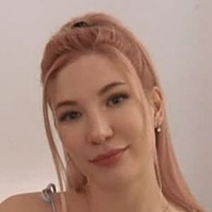 Daria Callie Headshot 2 of 2
