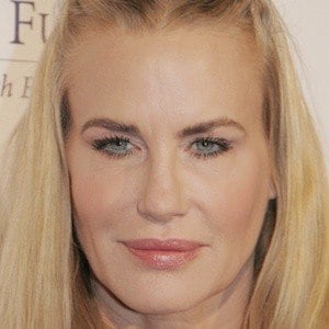 Daryl Hannah Headshot 5 of 10