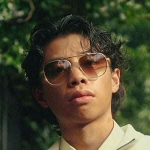 Daryl Kim Headshot 6 of 6