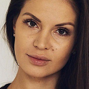 Dasha Gaivoronski Headshot 5 of 6