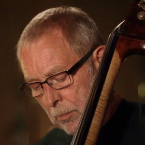 Dave Holland Headshot