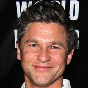 David Burtka Headshot 7 of 10