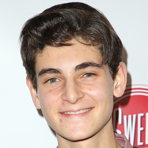 David Mazouz Headshot 8 of 9