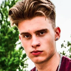 Davidal VK - Age, Family, Bio | Famous Birthdays