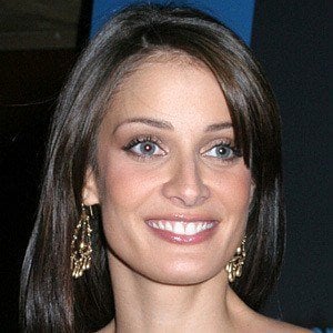 Dayanara Torres - Age, Family, Bio | Famous Birthdays