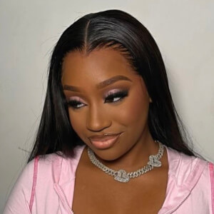 Dejanae Mackie Headshot 5 of 6