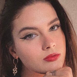 Delilah Creighton Headshot 8 of 10