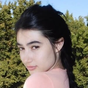 Delilah Raige Headshot 5 of 8