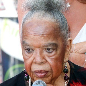 Della Reese Headshot 5 of 5