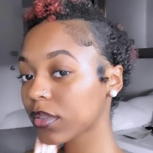 Delores Queen Headshot 2 of 3